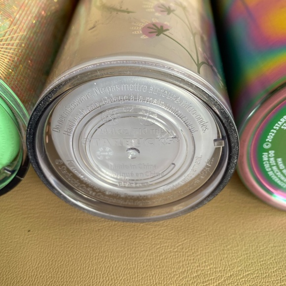 Starbucks Quetzal Bird Flowers Oil Slick & xmas Vinti Tumblers W/ lid. No straws - Picture 6 of 9